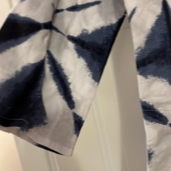 Andrea Jovine cotton linen, side pocket, cover-up, or shirt - Picture 3 of 10